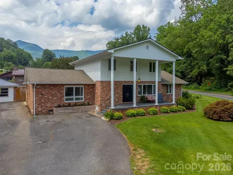 181 Fisher Creek Road Sylva NC 28779