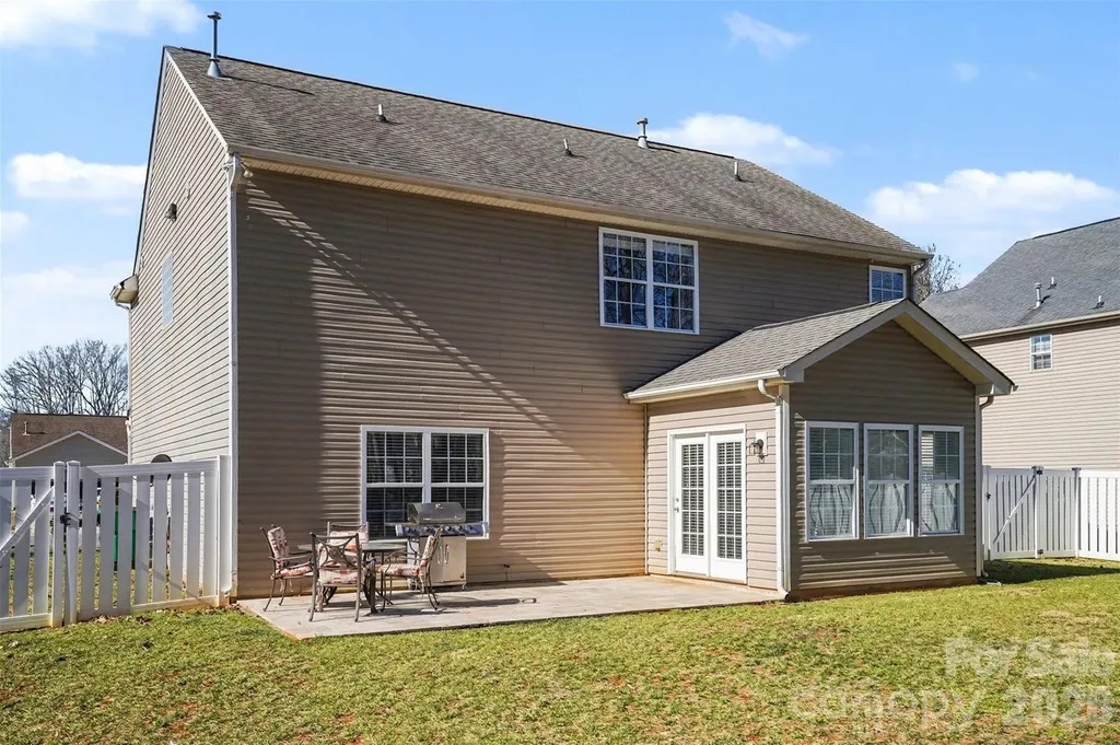 11001 Dulin Creek Boulevard Charlotte NC 28215