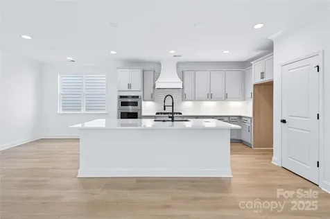 15613 Northcross Drive Huntersville NC 28078