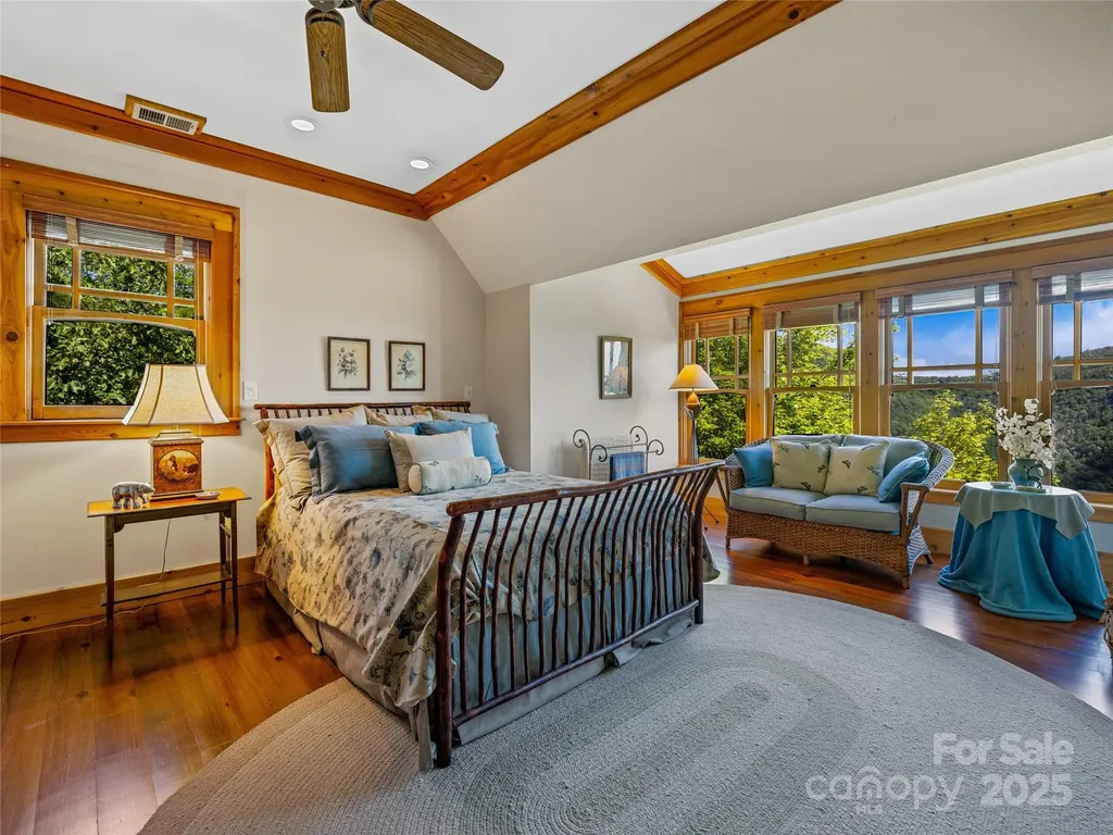 770 Meadow Ridge Drive Lake Toxaway NC 28747