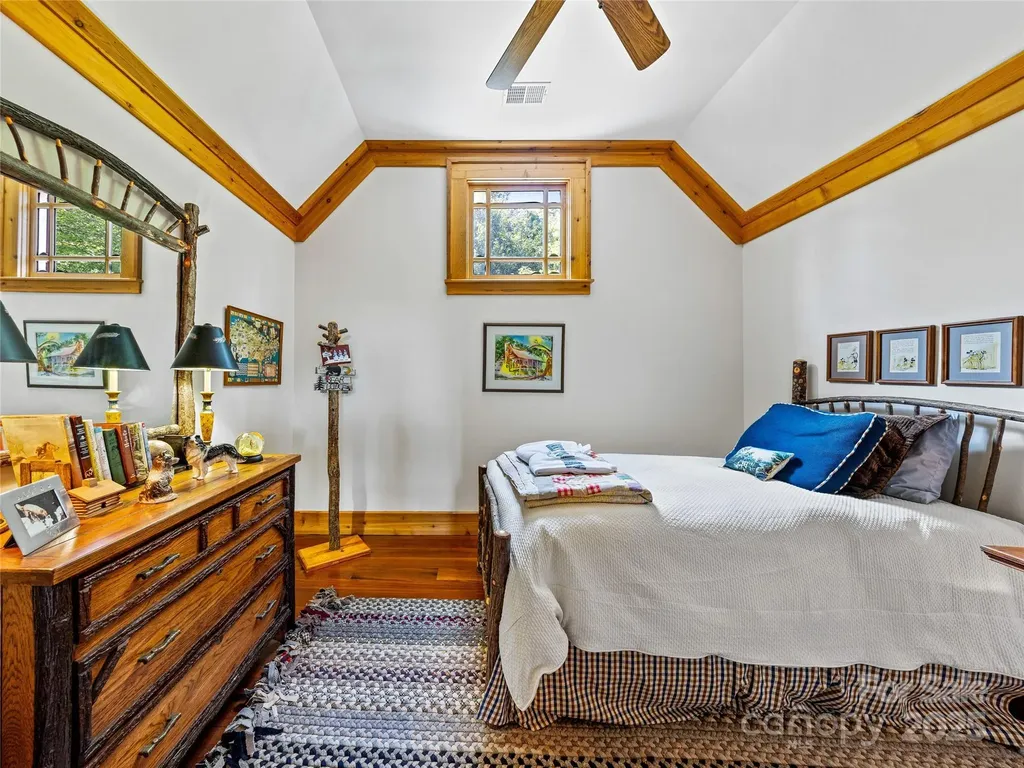 770 Meadow Ridge Drive Lake Toxaway NC 28747