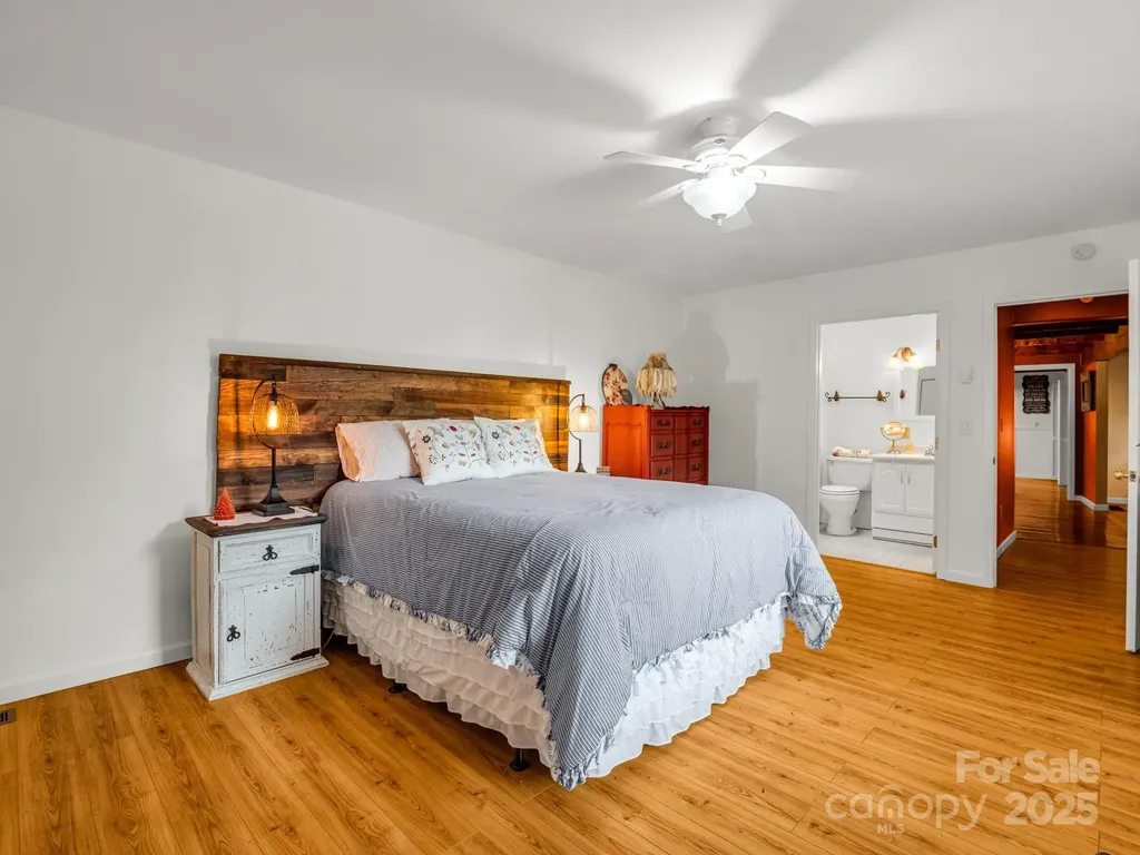 1145 Bearwallow Mountain Road Hendersonville NC 28792