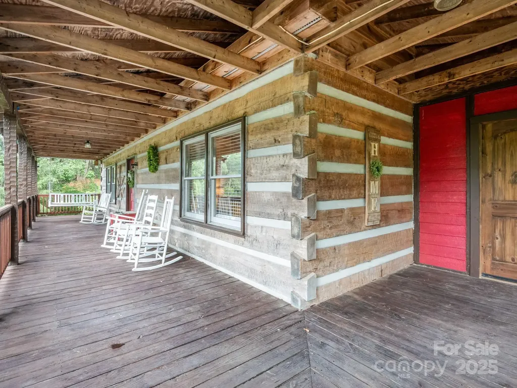 1145 Bearwallow Mountain Road Hendersonville NC 28792