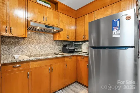 2761 Highland Avenue NE Hickory NC 28601
