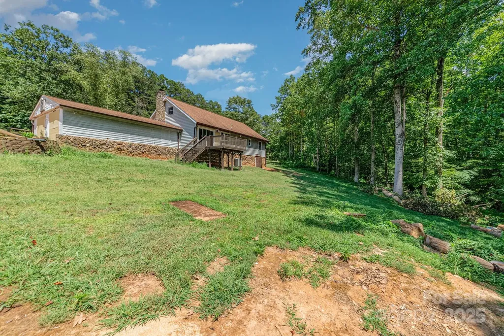 1490 Edisons Bright Way Newton NC 28658