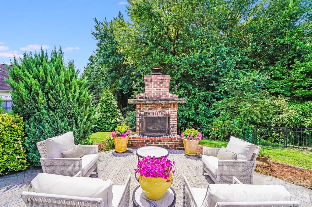 2702 Arsdale Road Waxhaw NC 28173