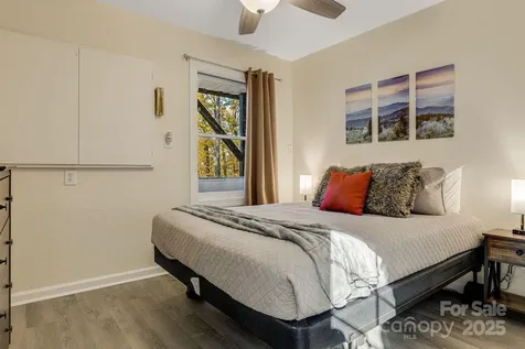 185 Blossom Ridge Leicester NC 28748