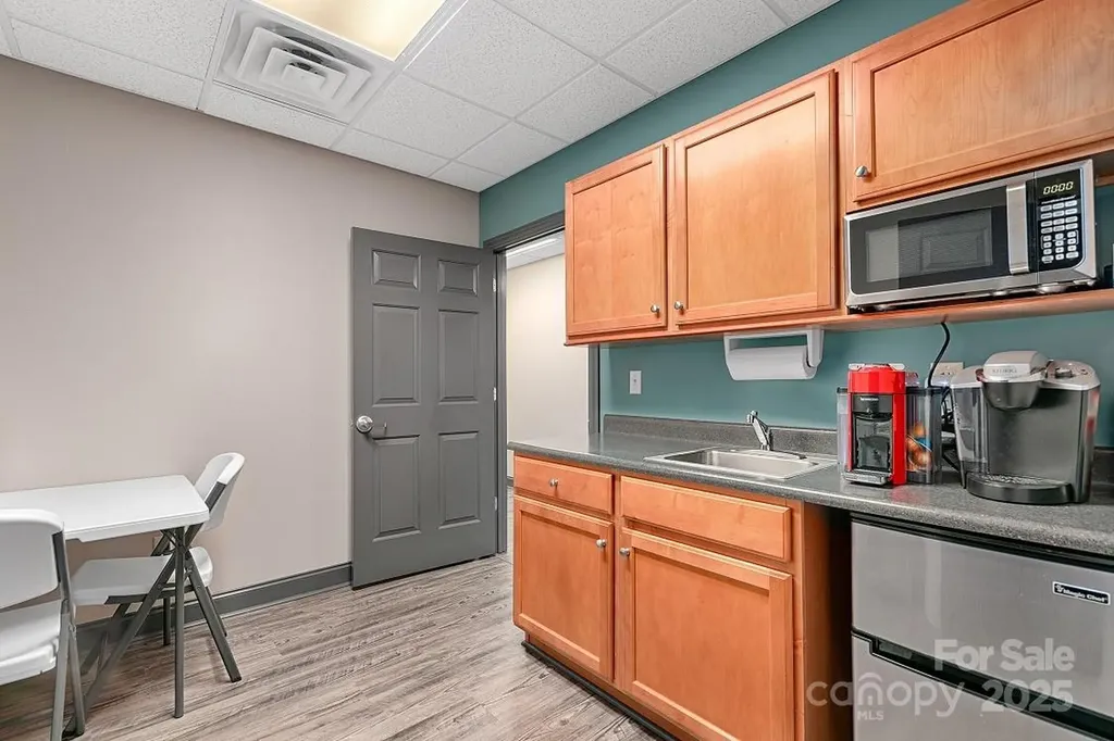 120 Chadwick Square Court Hendersonville NC 28739