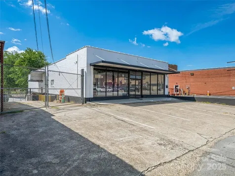 105 W Henderson Street Marion NC 28752