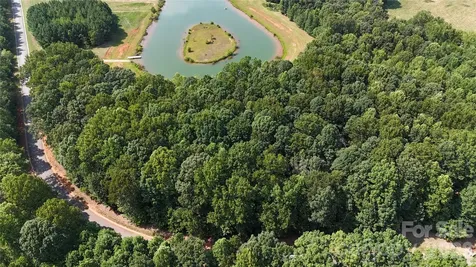 4446 Mirror Lake Drive Catawba NC 28609