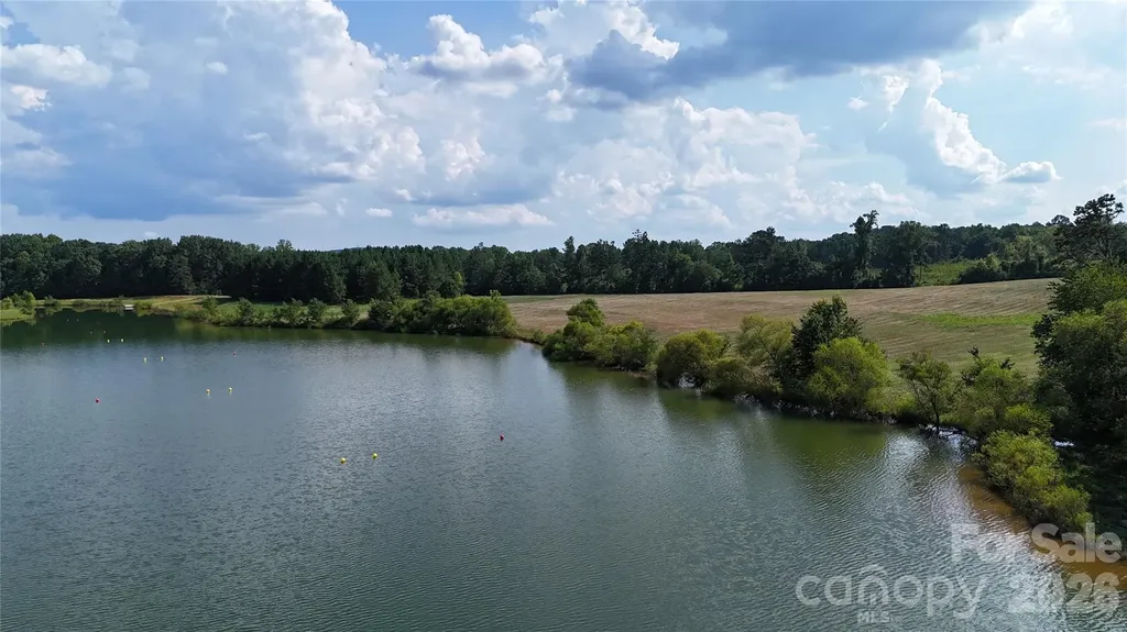 4604 Mirror Lake Drive Catawba NC 28609
