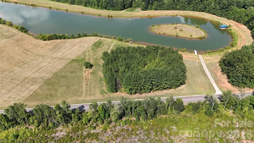 4488 Mirror Lake Drive Catawba NC 28609