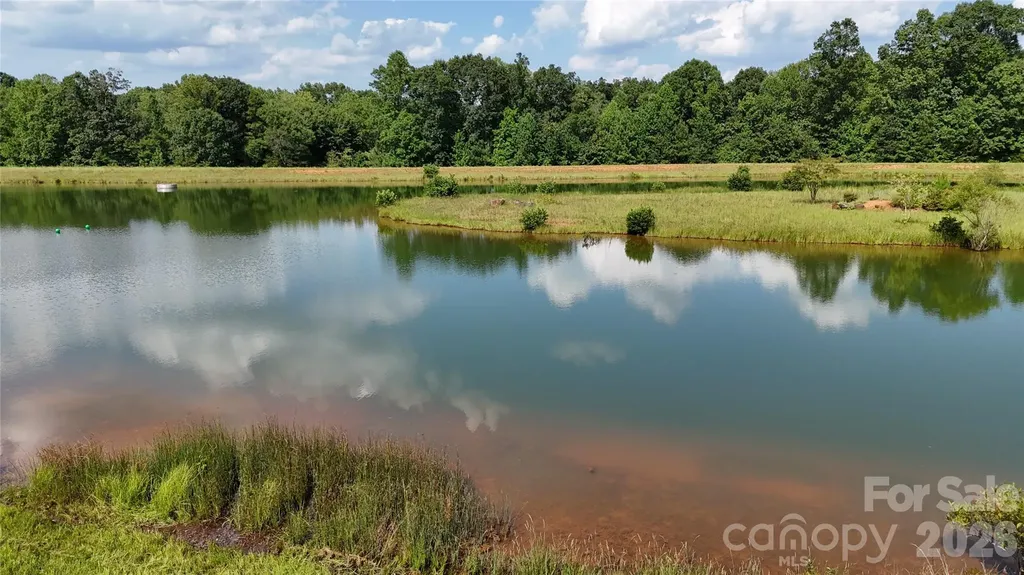 4488 Mirror Lake Drive Catawba NC 28609