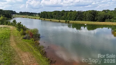 4488 Mirror Lake Drive Catawba NC 28609