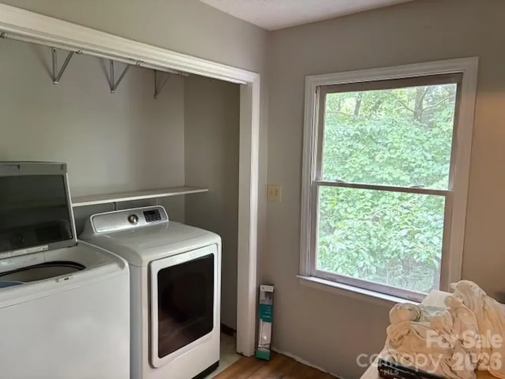 3166 Holly Road Connelly Springs NC 28612