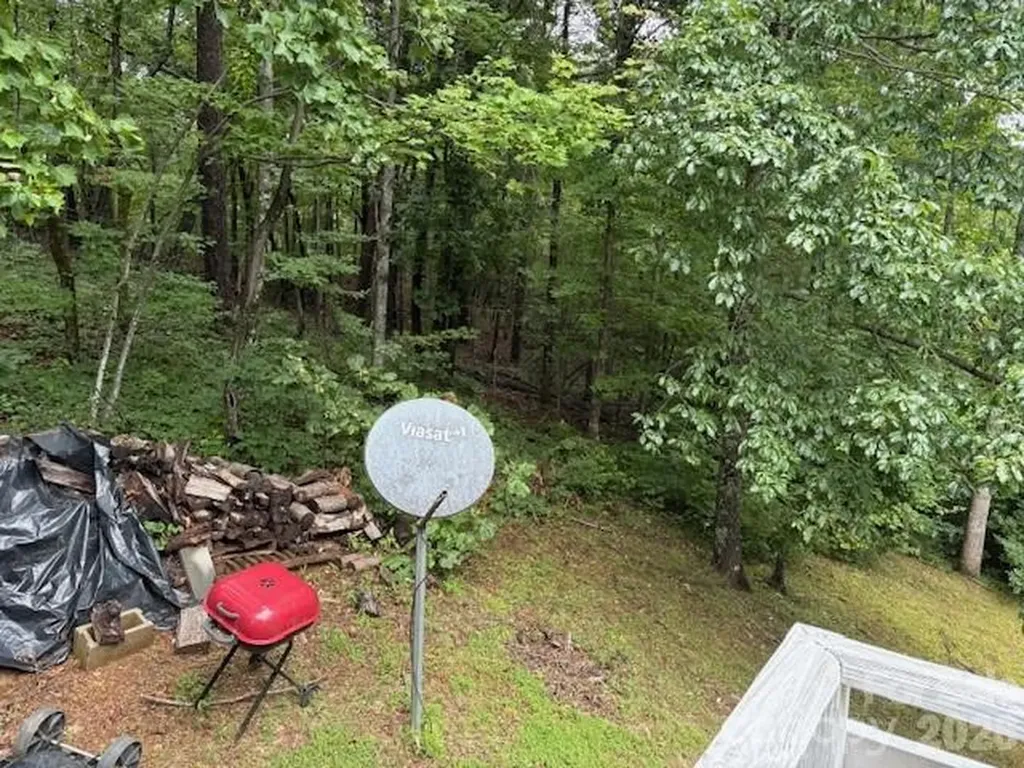 3166 Holly Road Connelly Springs NC 28612
