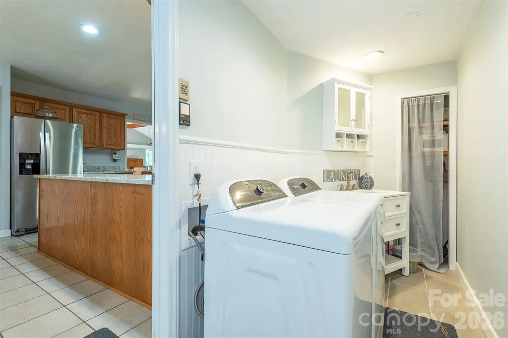 10 Chestnut Ridge Road Mills River NC 28759