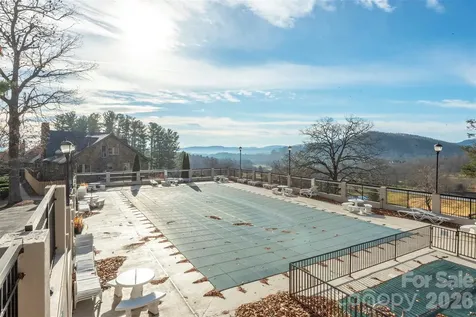 10 Chestnut Ridge Road Mills River NC 28759