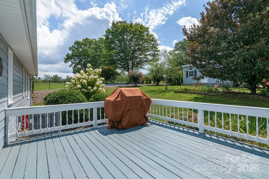 231 Kimberly Ann Drive Hendersonville NC 28792