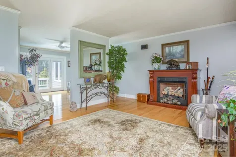 231 Kimberly Ann Drive Hendersonville NC 28792