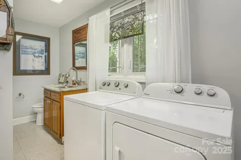 231 Kimberly Ann Drive Hendersonville NC 28792