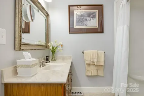 231 Kimberly Ann Drive Hendersonville NC 28792