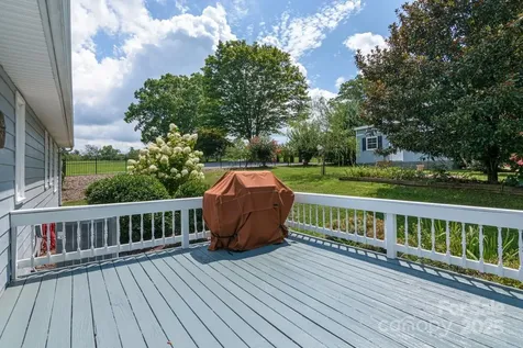 231 Kimberly Ann Drive Hendersonville NC 28792