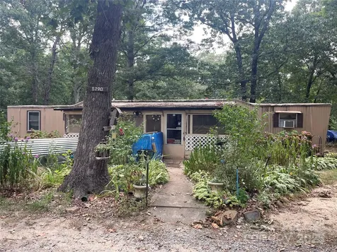 5790 Summer Lane Cherryville NC 28021