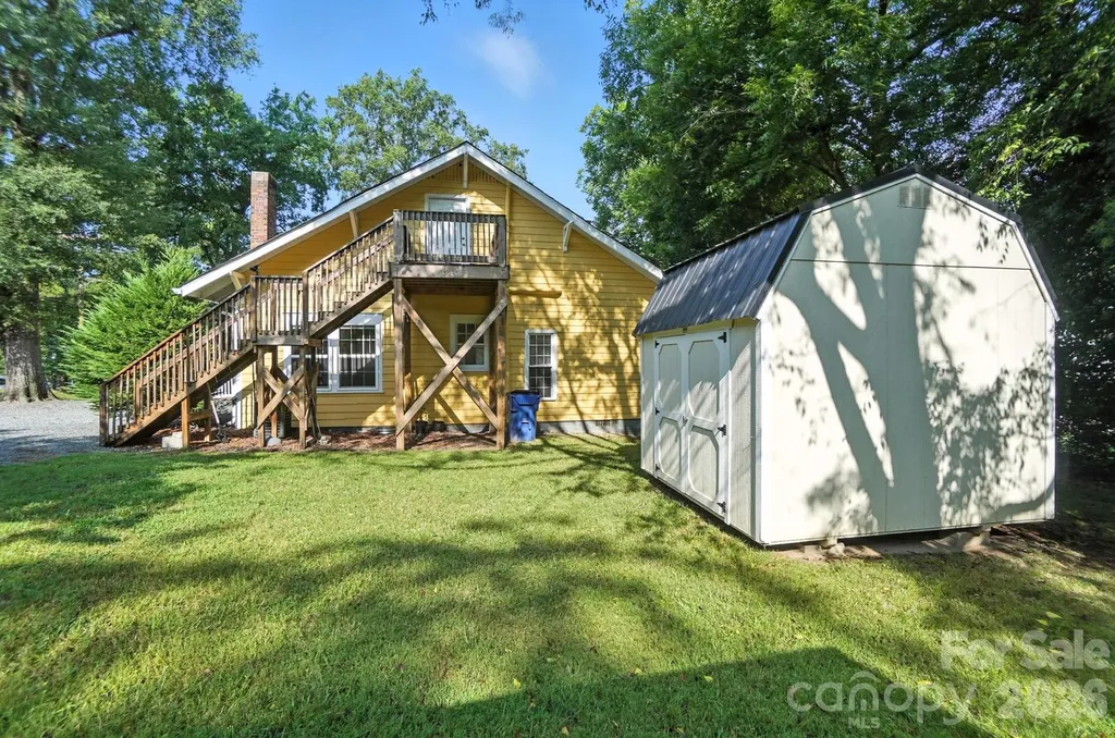 502 N Elm Street Marshville NC 28103