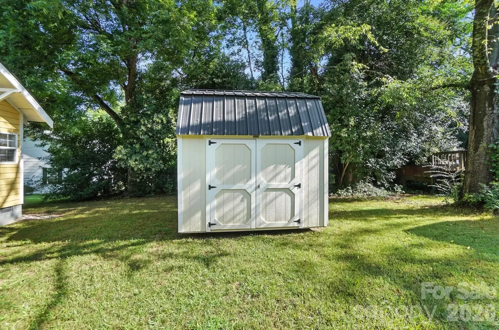 502 N Elm Street Marshville NC 28103
