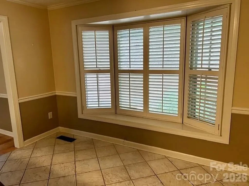 252 Deerfield Street SE Lenoir NC 28645
