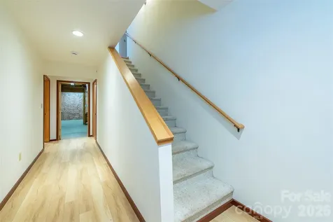 7 Winding Poplar Road Black Mountain NC 28711
