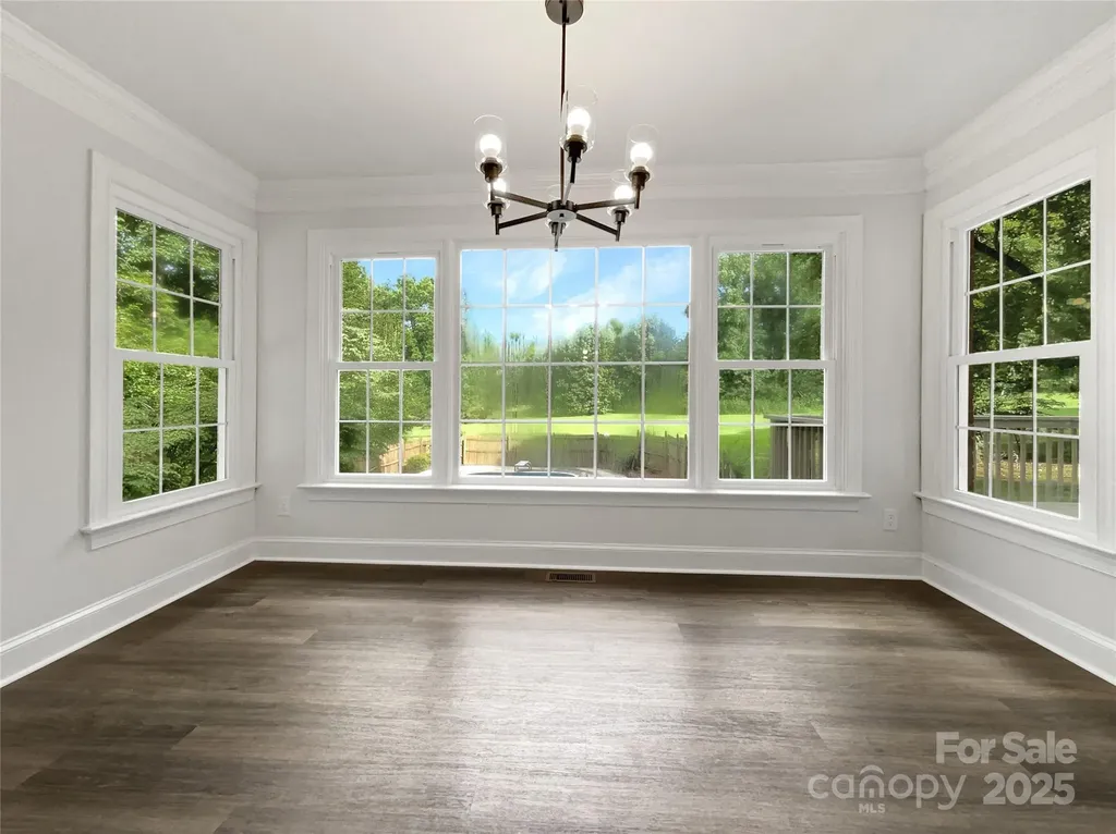 8117 Shannon Woods Lane Matthews NC 28104