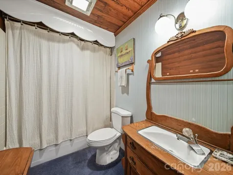 16801 Randalls Ferry Road Norwood NC 28128