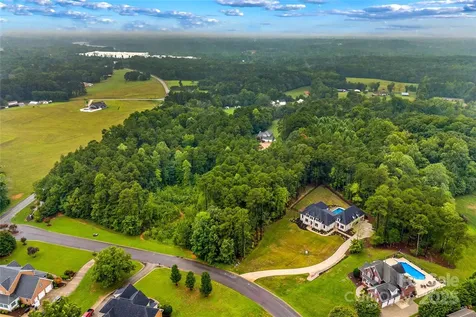 165 Wellington Estates Drive China Grove NC 28023