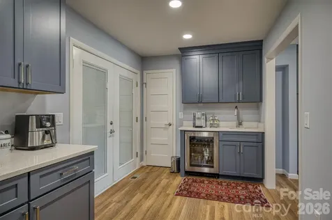 214 Howard Street Morganton NC 28655