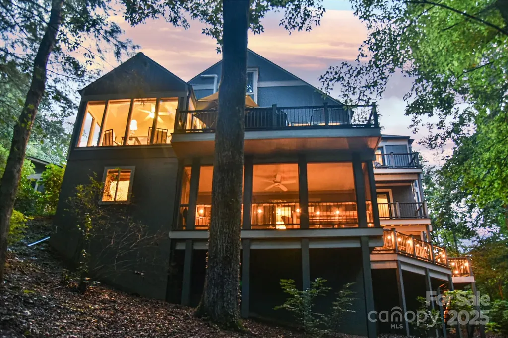 409 North Fork Road Black Mountain NC 28711