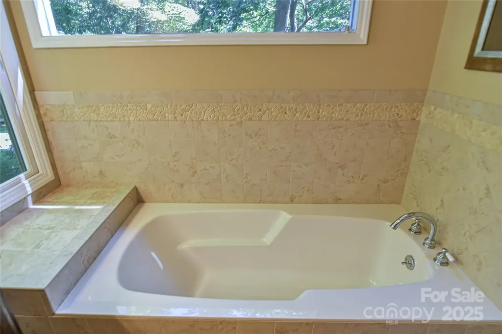 409 North Fork Road Black Mountain NC 28711