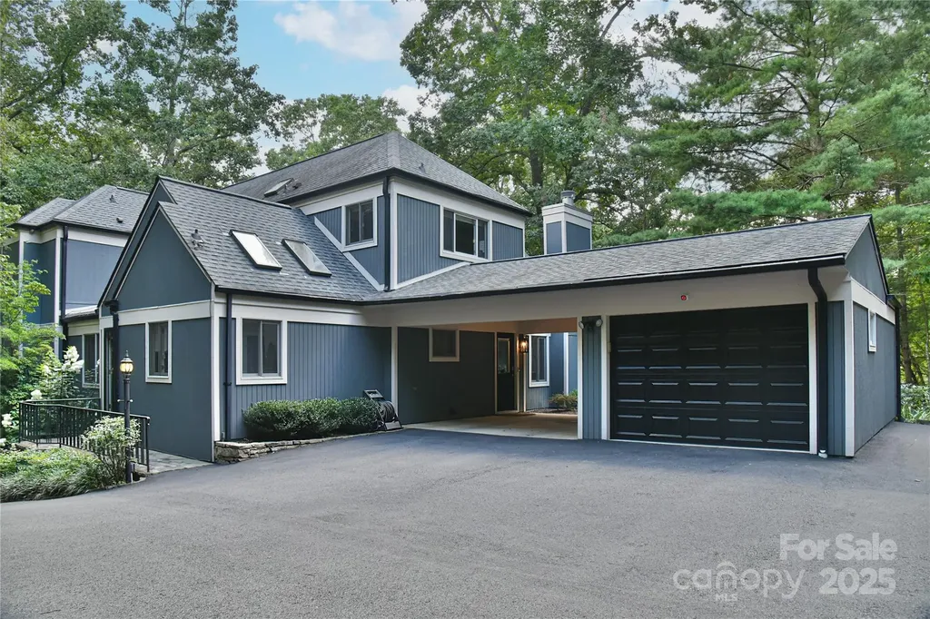 409 North Fork Road Black Mountain NC 28711