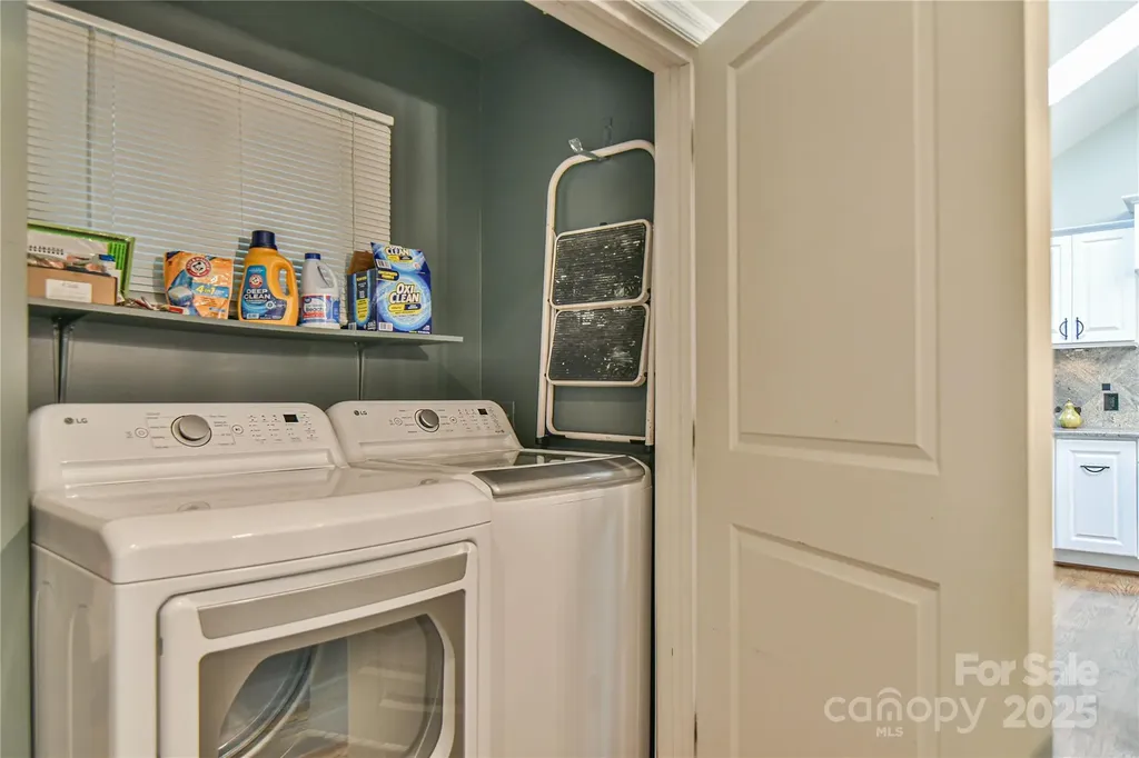 409 North Fork Road Black Mountain NC 28711