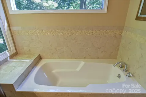 409 North Fork Road Black Mountain NC 28711