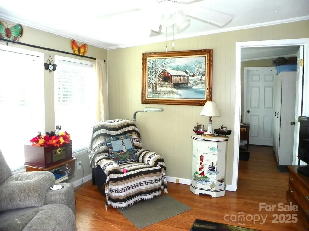 218 Cardinal Drive New London NC 28127