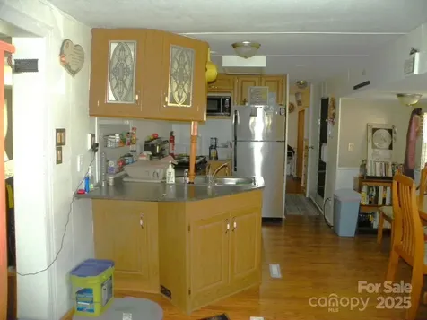 218 Cardinal Drive New London NC 28127