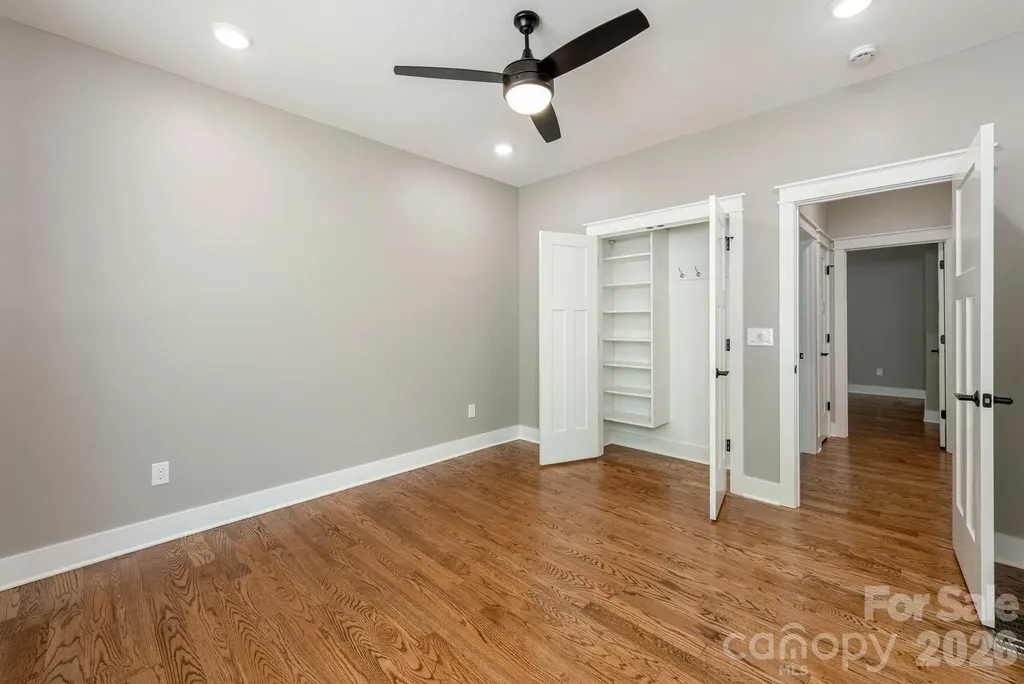 634 Hollybrook Drive Flat Rock NC 28731