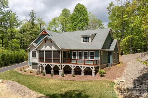 634 Hollybrook Drive Flat Rock NC 28731