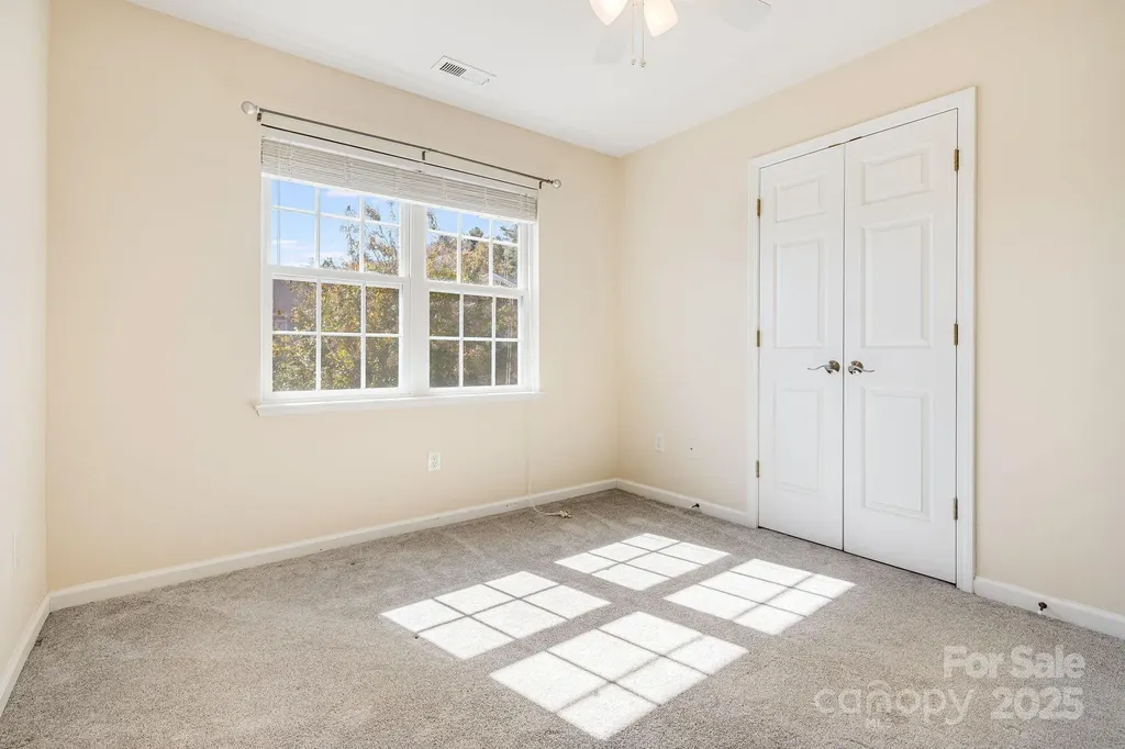 48 Lanceford Circle Fletcher NC 28732