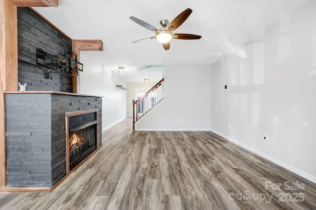 48 Lanceford Circle Fletcher NC 28732