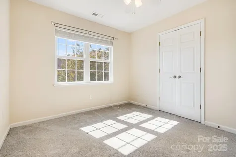 48 Lanceford Circle Fletcher NC 28732