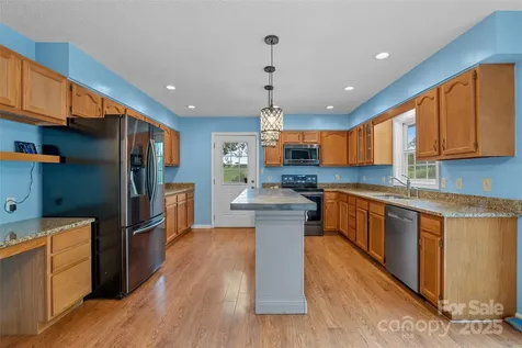 271 Breton Ridge Road Leicester NC 28748