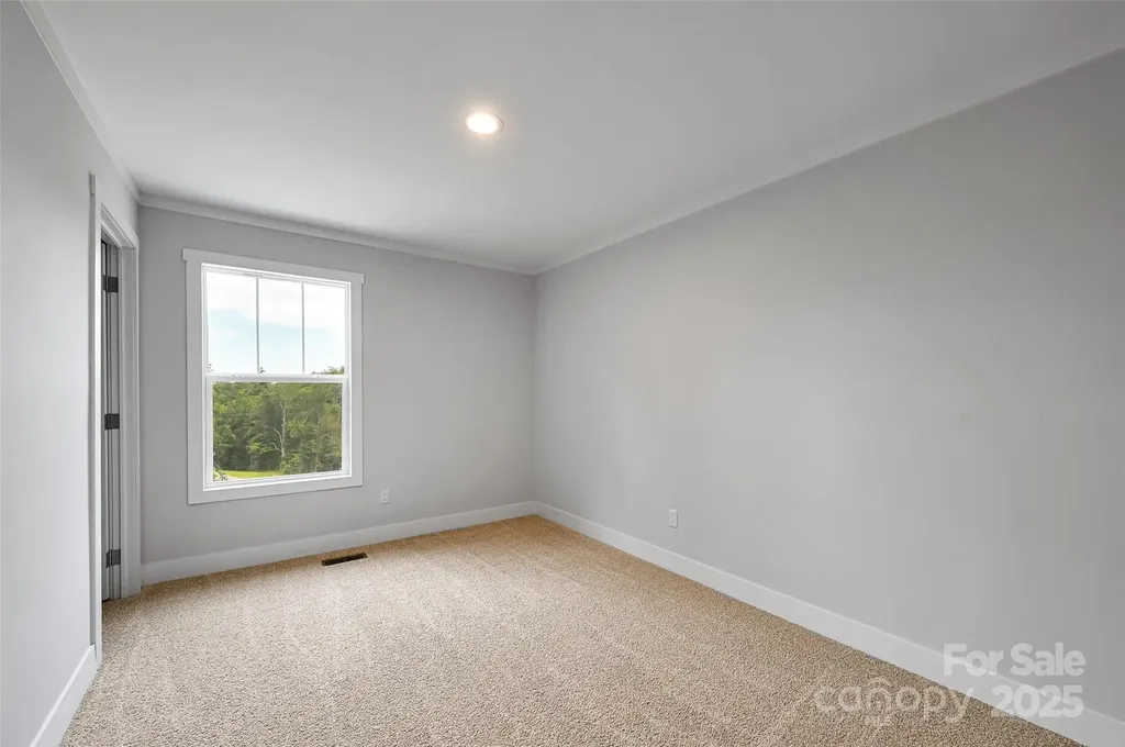 290 Appalachian Way Mars Hill NC 28754